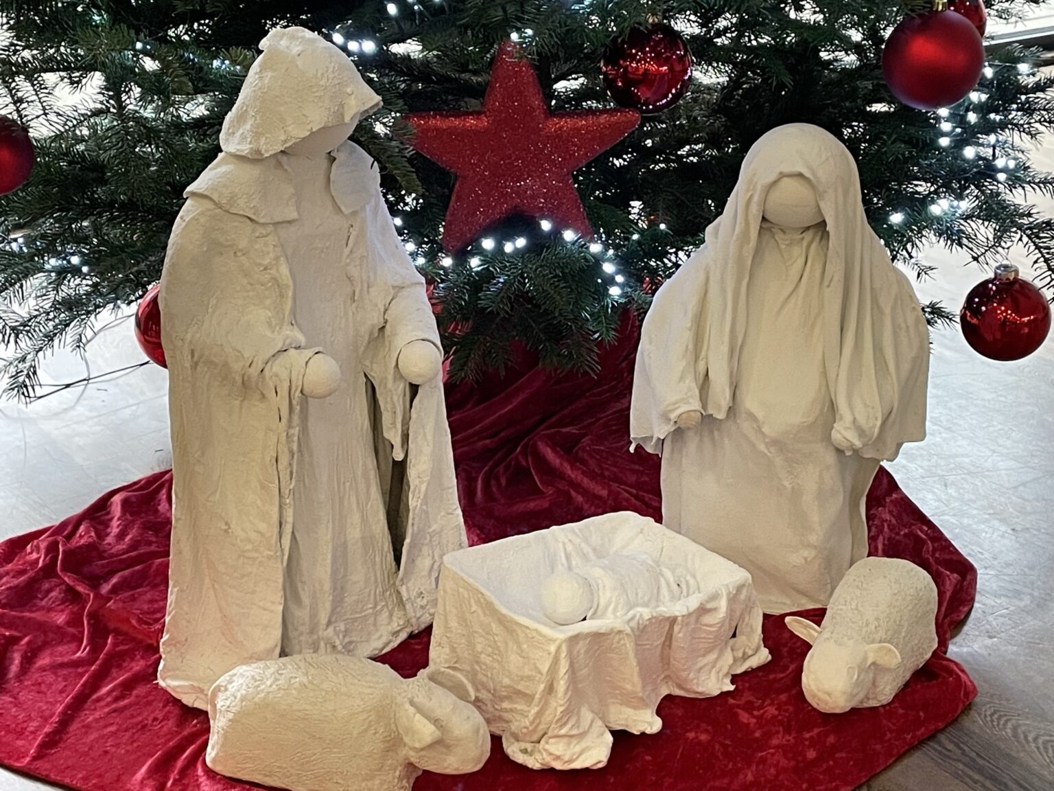 Mehr über den Artikel erfahren Gottesdienste zur Weihnacht